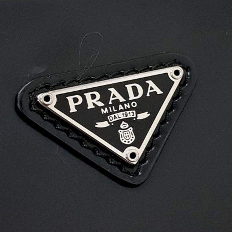 مملوكة مسبقًا Prada Black Leather Cleo Hobo Bag