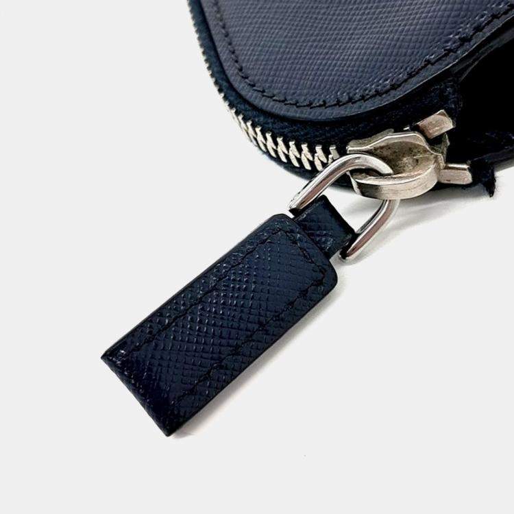 مملوكة مسبقًا حقيبة كلتش برادا سافيانو جلد أزرق بحري