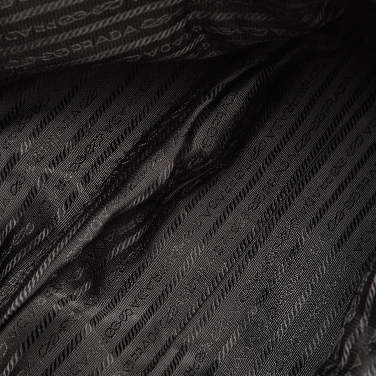 Pre Owned Prada Olive Green/Black Leather Gaufre Antic Tote