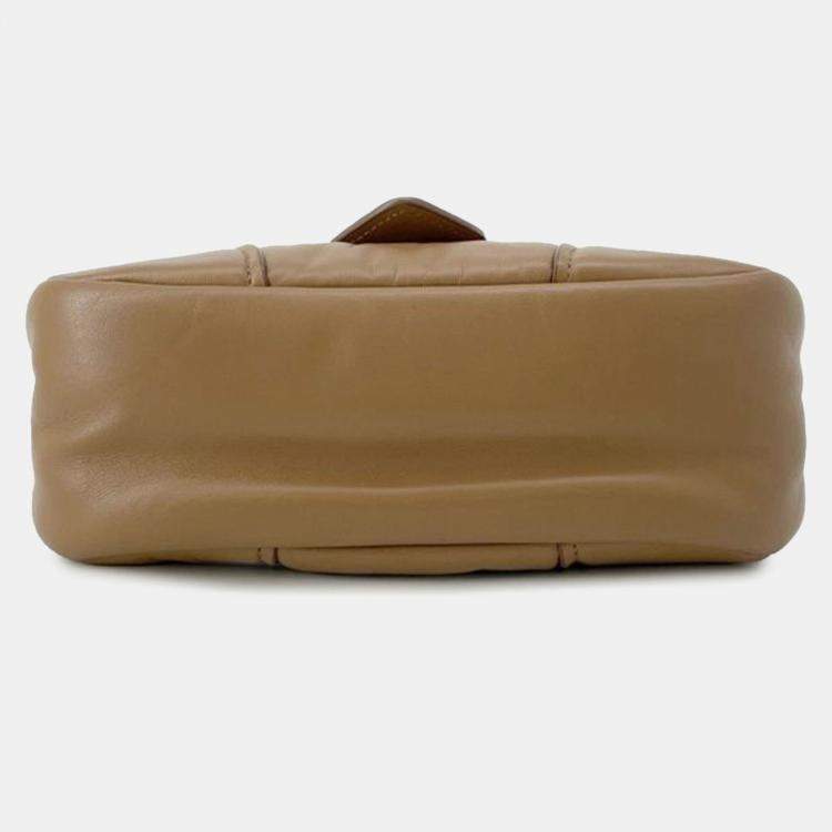 مملوكة مسبقًا Prada Brown Nappa Soft Padded Re Edition 2002 Moon Satchel