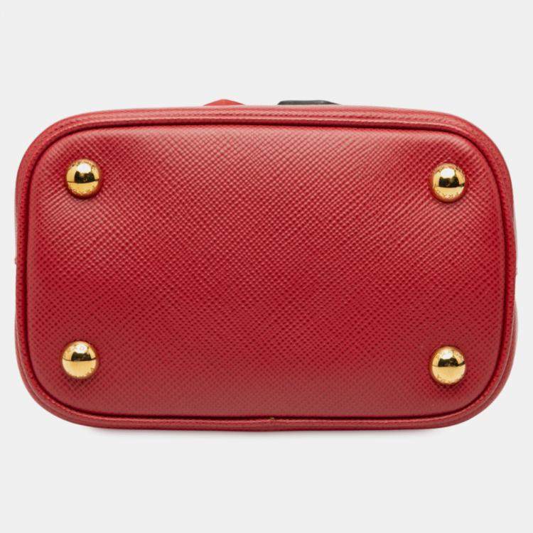 مملوكة مسبقًا Prada Red Small Embellished Saffiano Cuir Panier Satchel