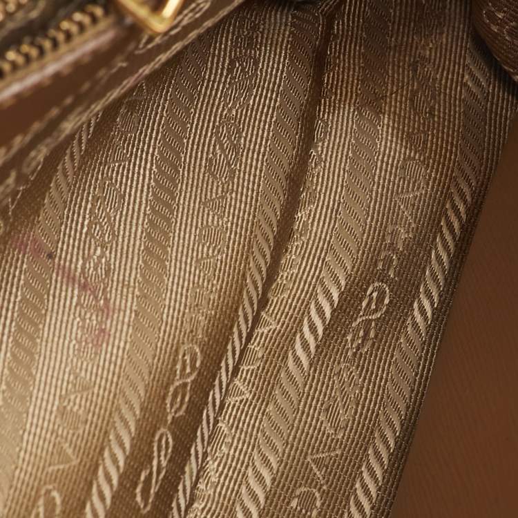 Pre Owned Prada Promenade Small Brown Saffiano Lux Leather Satchel