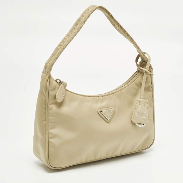 Pre Owned Prada Re-Edition 2000 Cream Nylon Shoulder Bag
