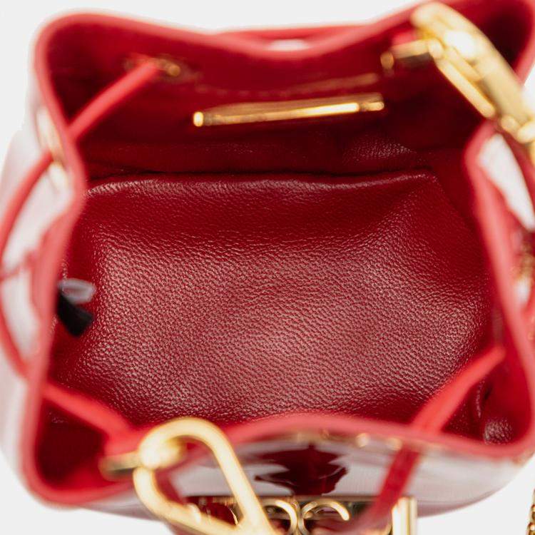 مملوكة مسبقًا Prada Red Mini Patent Drawstring Pouch