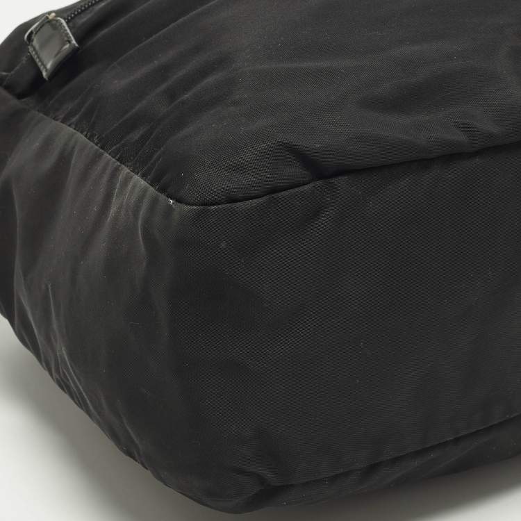 مملوكة مسبقًا Prada Black Nylon Shoulder Bag