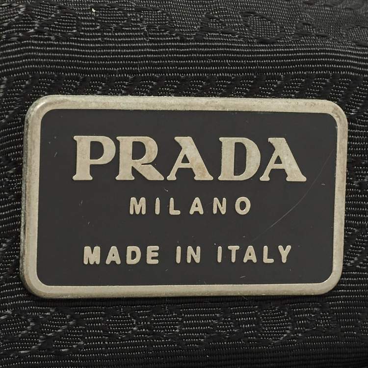 مملوكة مسبقًا Prada Black Nylon Shoulder Bag