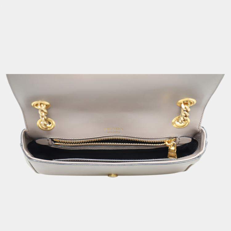 Pre Owned Prada Grey Saffiano Flap Chain Shoulder Bag