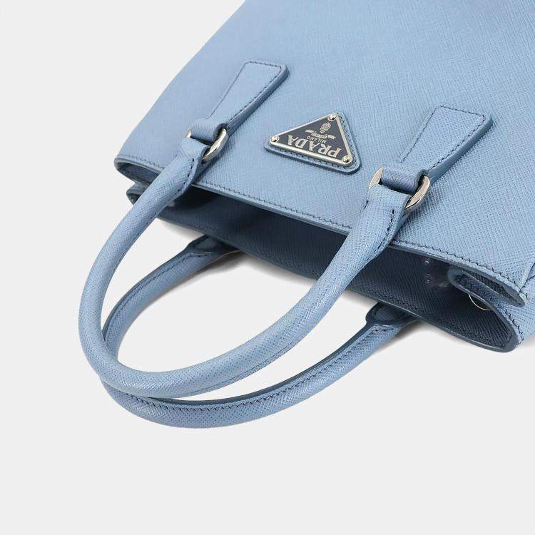 مملوكة مسبقًا Prada Galleria Mini Light Blue Saffiano Leather Shoulder Bag