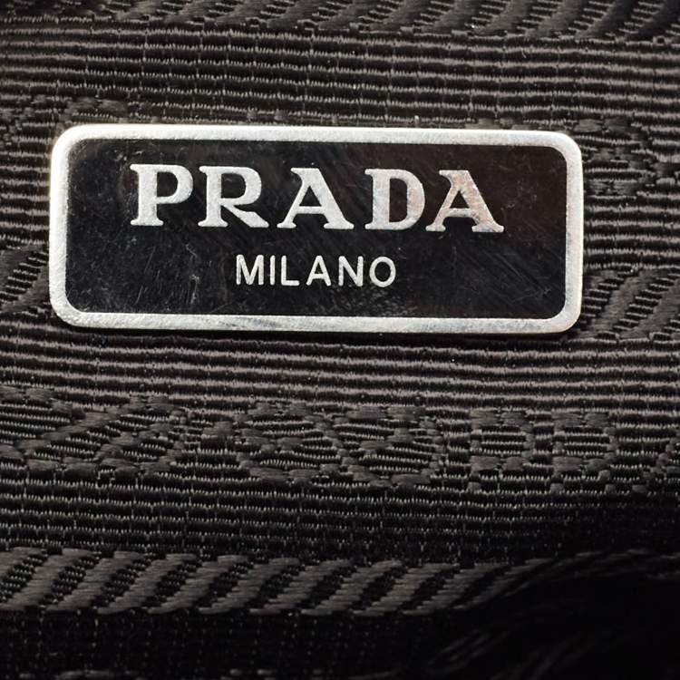 Pre Owned Prada Re-Edition 2000 Black Nylon Shoulder Bag