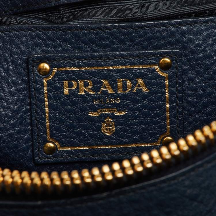 مملوكة مسبقًا Prada Daino Navy Blue Leather Shopper Tote