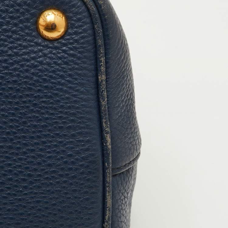 مملوكة مسبقًا Prada Daino Navy Blue Leather Shopper Tote
