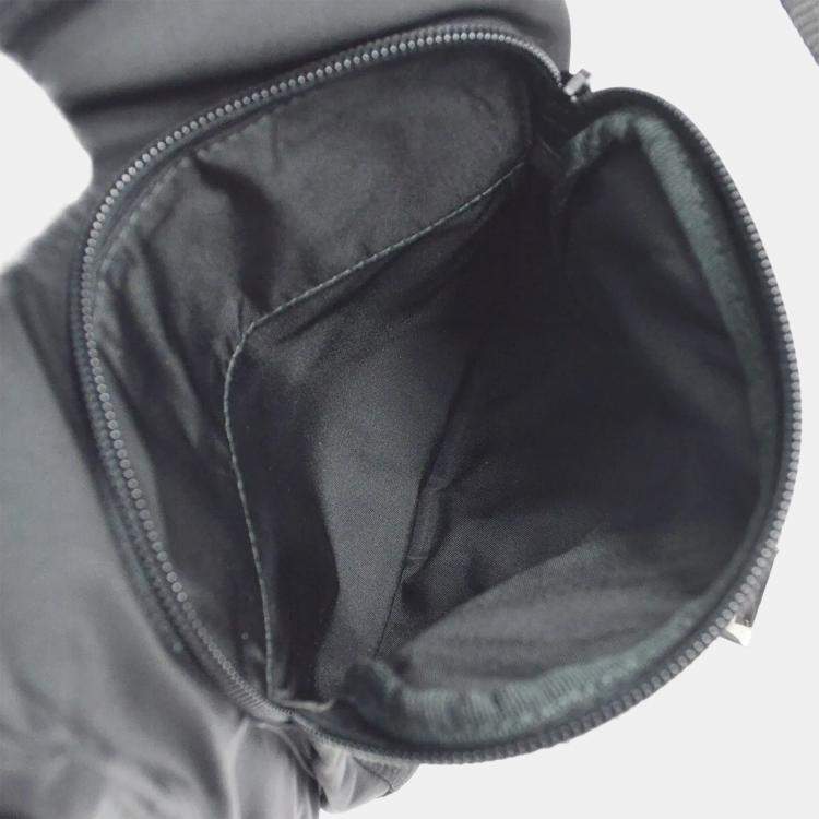 مملوكة مسبقًا Prada Black Nylon Crossbody Bag