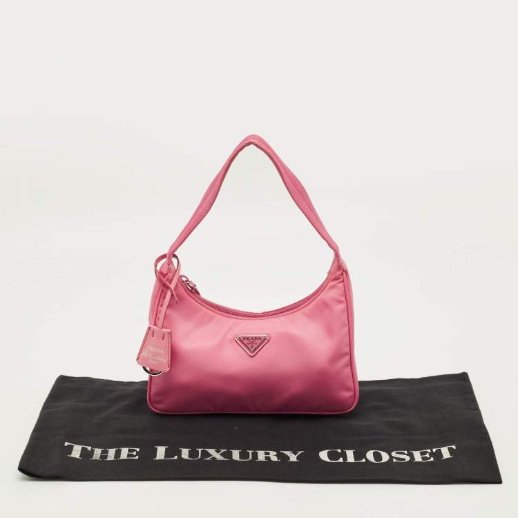 مملوكة مسبقًا Prada Re-Edition 2000 Pink Nylon Shoulder Bag