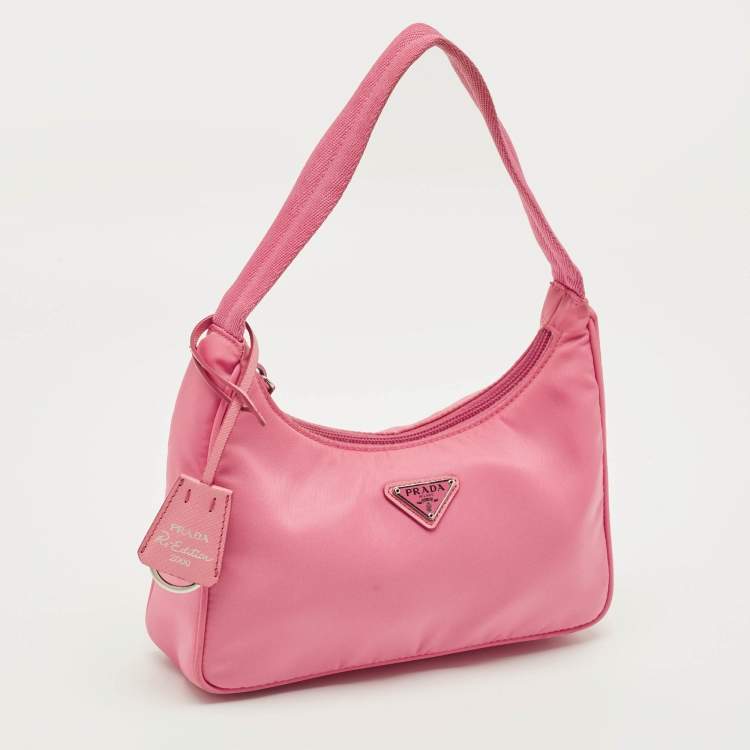 مملوكة مسبقًا Prada Re-Edition 2000 Pink Nylon Shoulder Bag