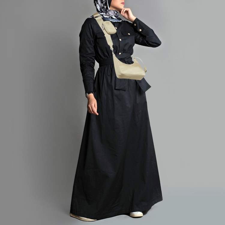 Pre Owned Prada Re-Edition 2005 Cream Nylon Shoulder Bag