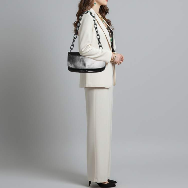 Pre Owned Prada Swing Black Glossy Leather Shoulder Bag