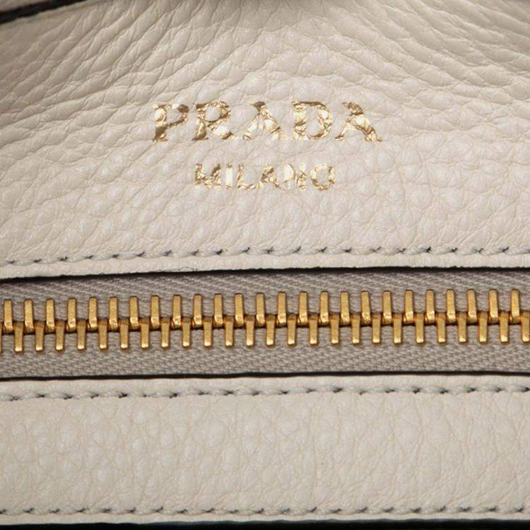 Pre Owned Prada White Vitello Phenix Crossbody