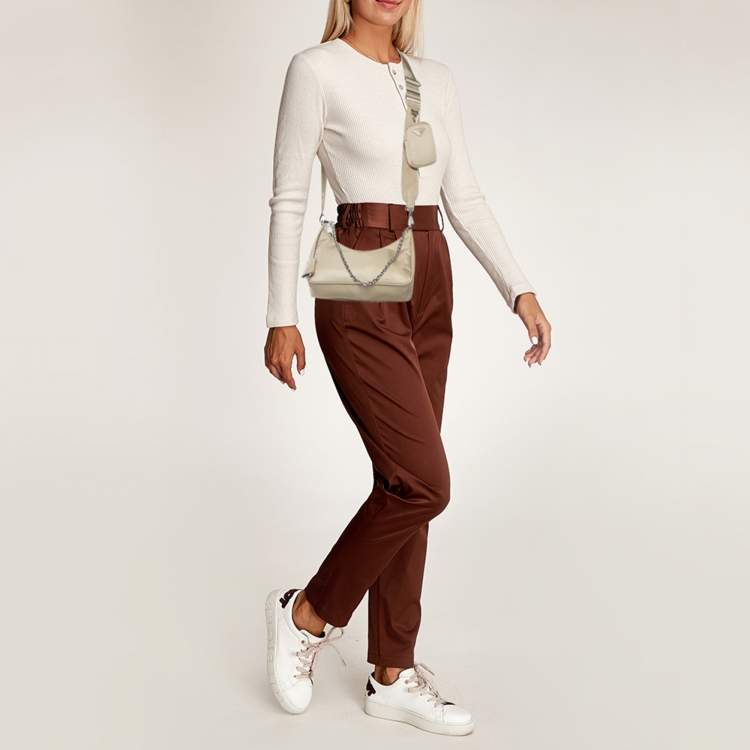 Pre Owned Prada Re-Edition 2005 Desert Beige Tessuto Nylon Shoulder Bag