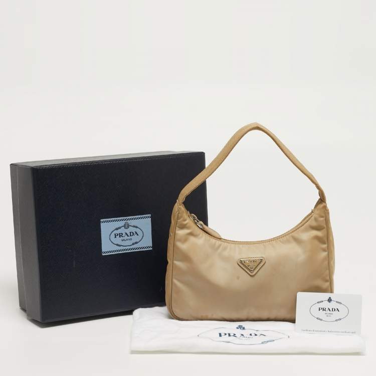 Pre Owned Prada Re-Edition 2000 Cream Nylon Shoulder Bag