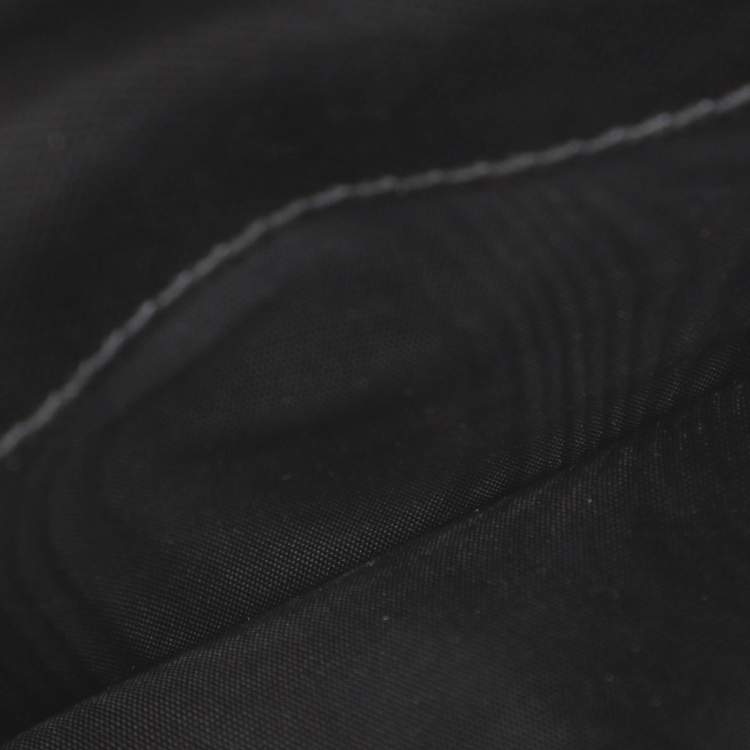 Pre Owned Prada Black Saffiano Metal Leather Bifold Wallet