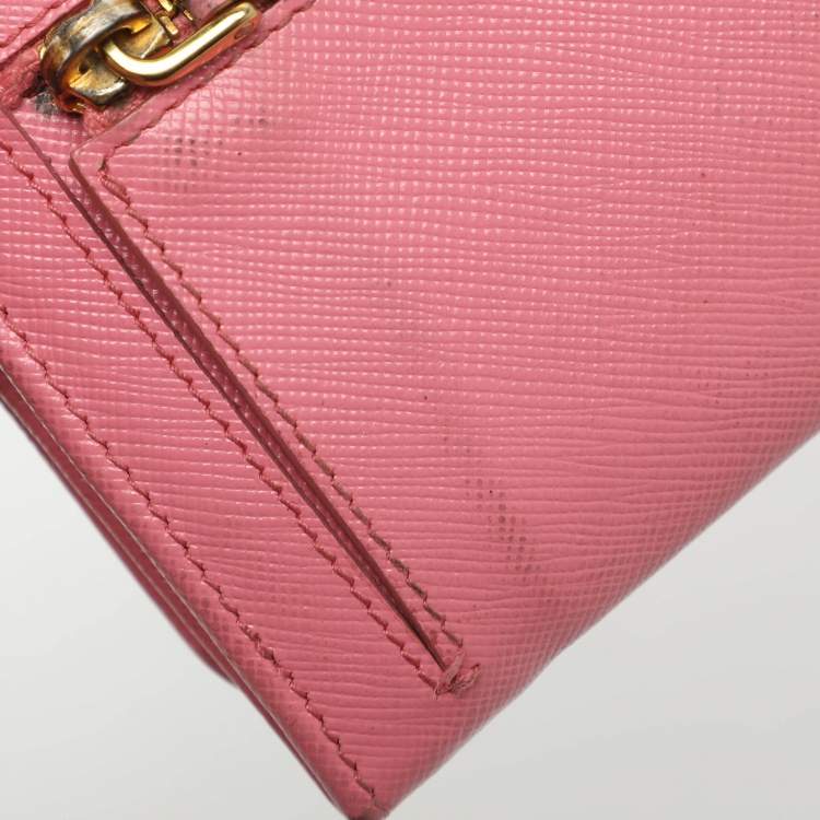 مملوكة مسبقًا Prada Pink Saffiano Leather Wallets