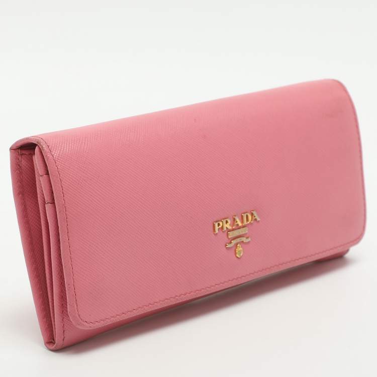 مملوكة مسبقًا Prada Pink Saffiano Leather Wallets
