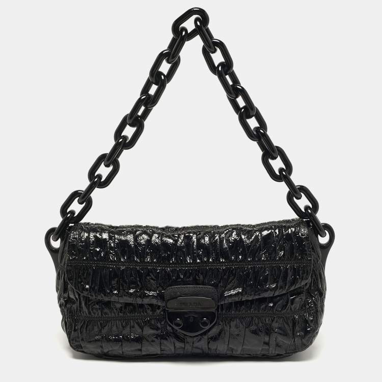 Pre Owned Prada Gaufre Black Gaufre Patent Leather Chain Shoulder Bag