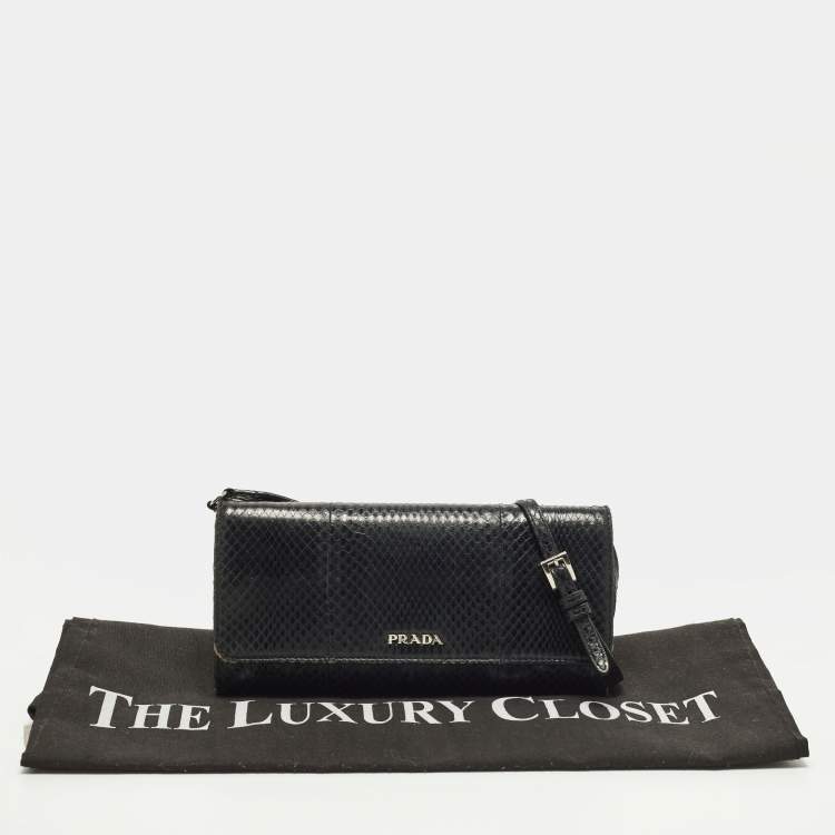 Pre Owned Prada Black Snakeskin Leather Strap Clutch
