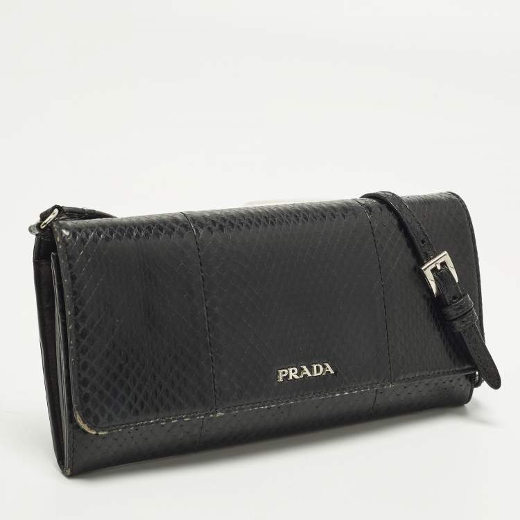 Pre Owned Prada Black Snakeskin Leather Strap Clutch