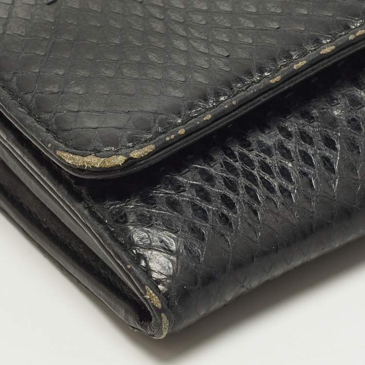 Pre Owned Prada Black Snakeskin Leather Strap Clutch