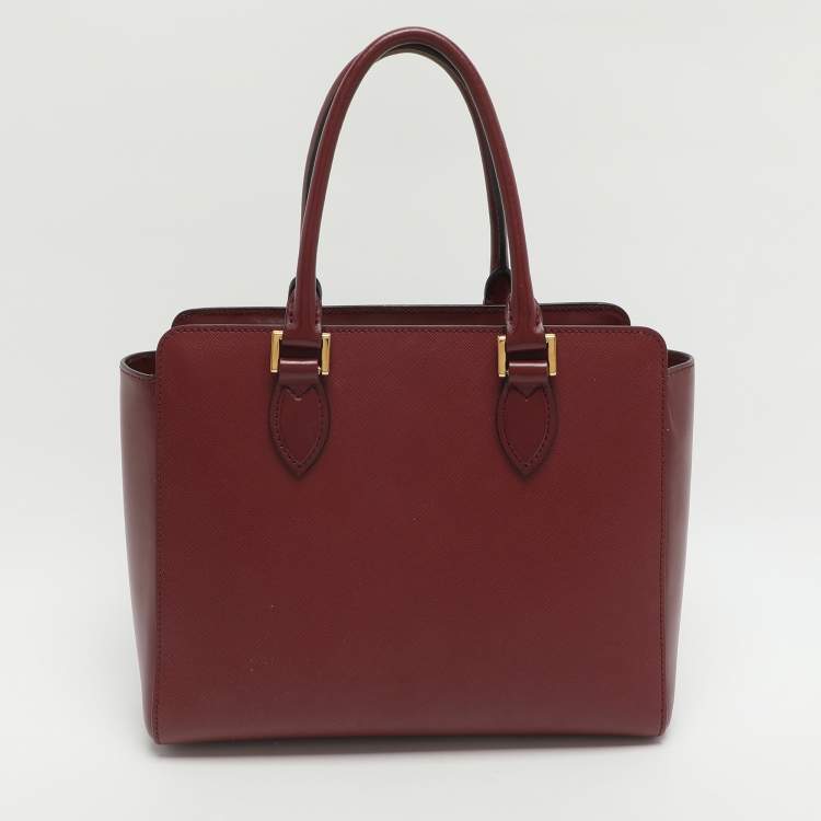 مملوكة مسبقًا Prada Cerise Saffiano Soft Leather Tote