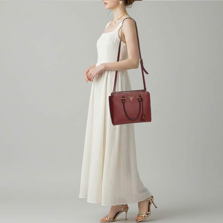 مملوكة مسبقًا Prada Cerise Saffiano Soft Leather Tote