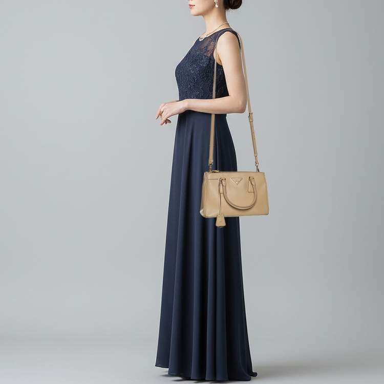 Pre Owned Prada Galleria Double Zip Small Beige Saffiano Lux Leather Tote