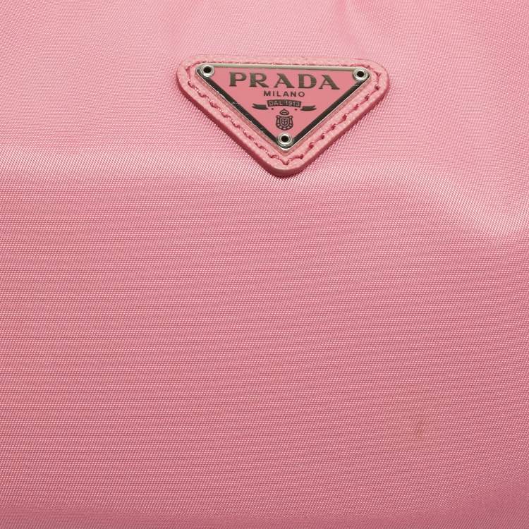 Pre Owned Prada Re-Edition 2000 Pink Nylon Shoulder Bag