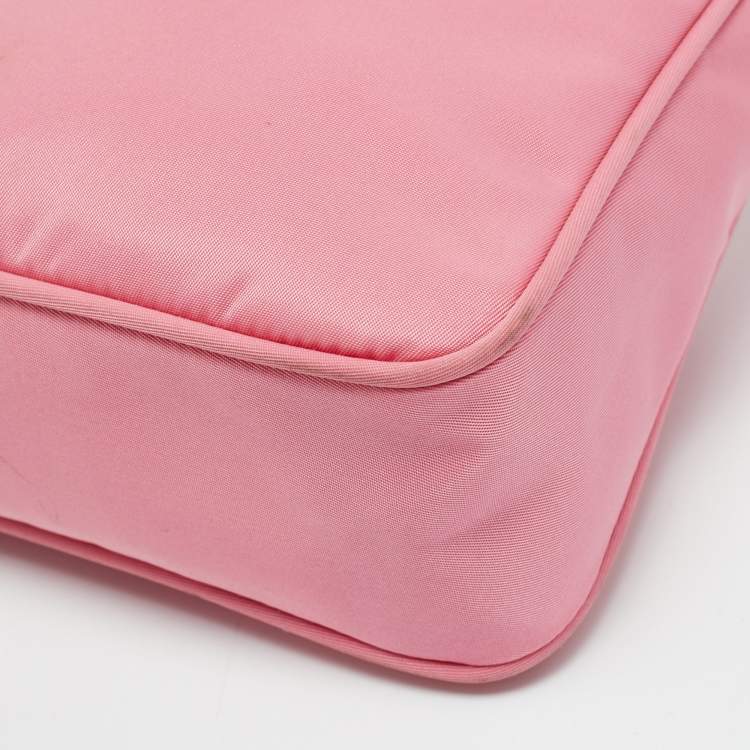 Pre Owned Prada Re-Edition 2000 Pink Nylon Shoulder Bag