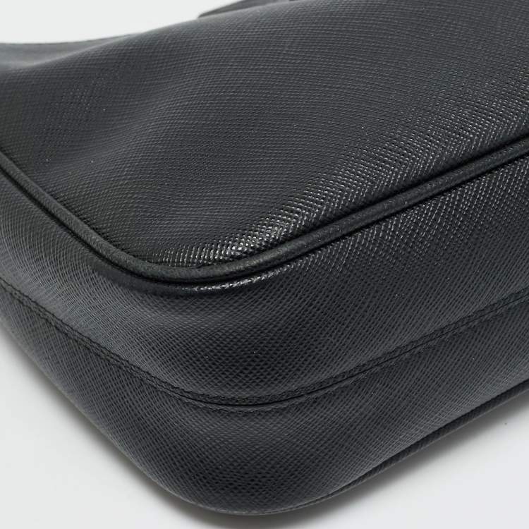 Pre Owned Prada Re-Edition 2005 Black Saffiano Lux Leather Shoulder Bag