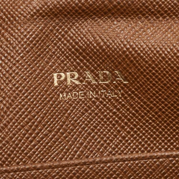 Pre Owned Prada Move Brown Saffiano Leather Envelope Wallet