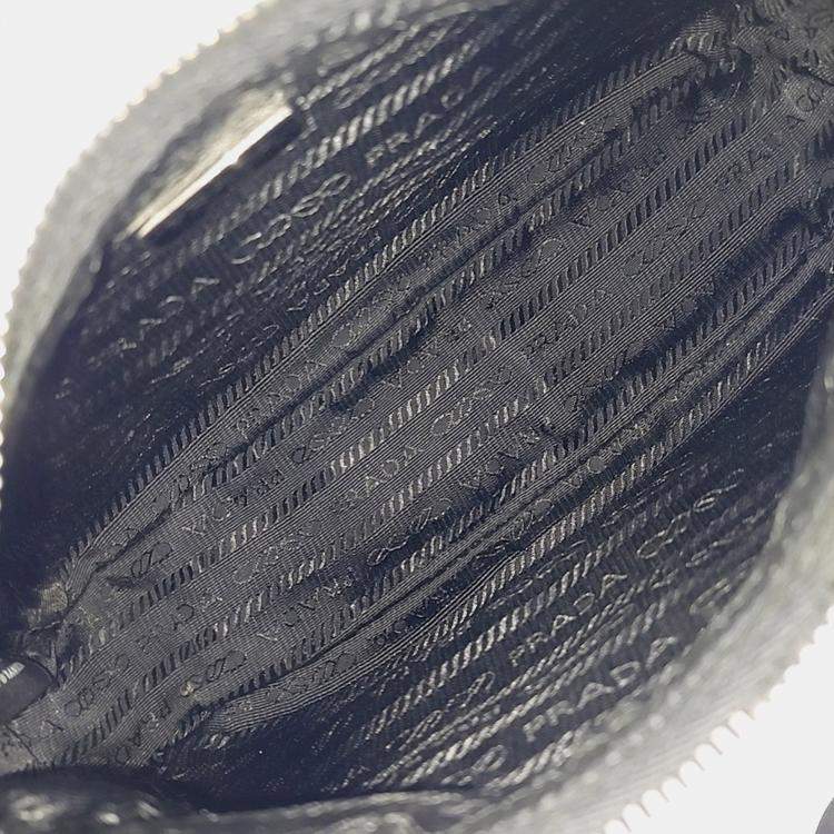 مملوكة مسبقًا Prada Black Nylon Tessuto Chain Strap Hobo Bag (1BH204)