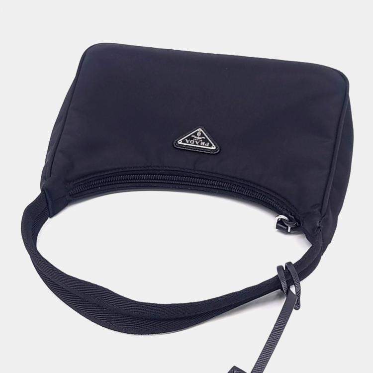 Pre Owned Prada Black Nylon Tessuto Hobo Bag (1NE515)
