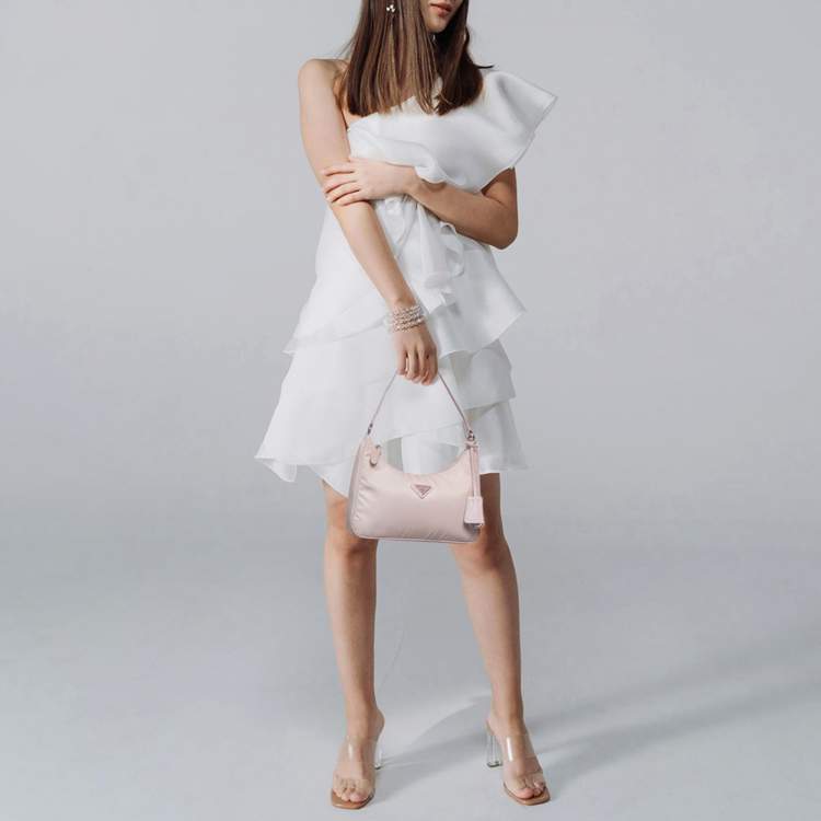 Pre Owned Prada Re-Edition 2005 Light Pink Nylon Shoulder Bag