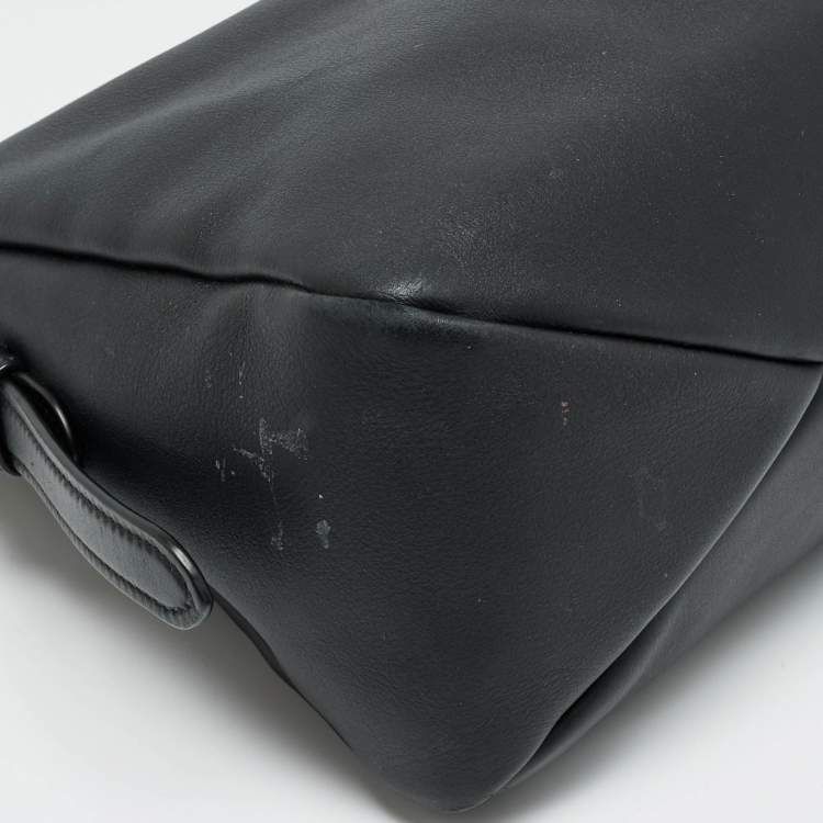 Pre Owned حقيبة كتف برادا إيمي جلد سوداء كبيرة