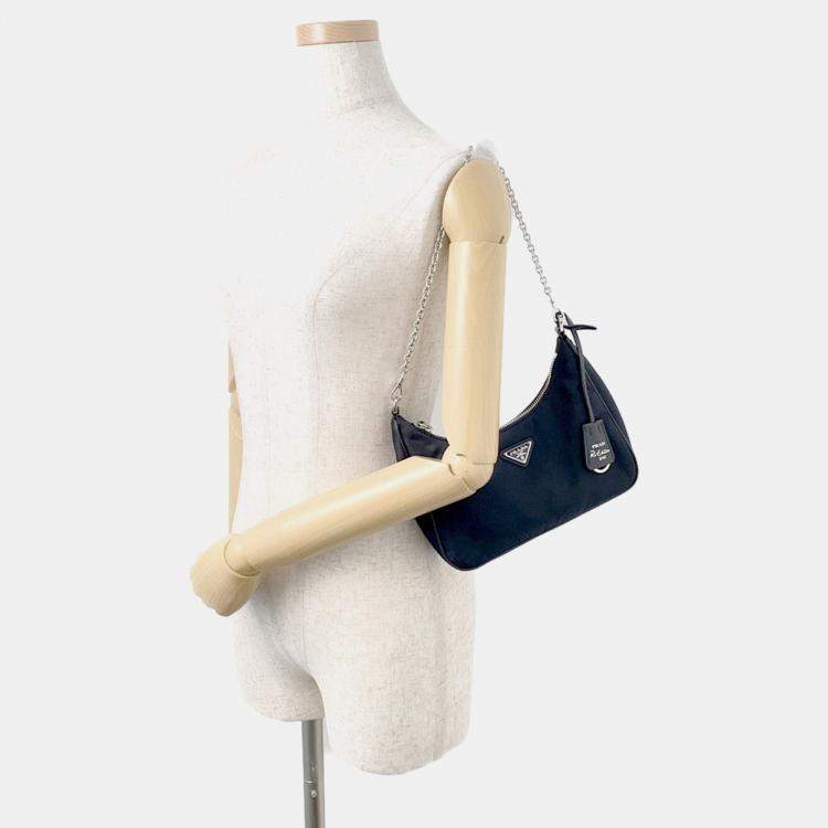Pre Owned Prada Re-Edition 2005 Re-Nylon Shoulder Bag Black Nylon