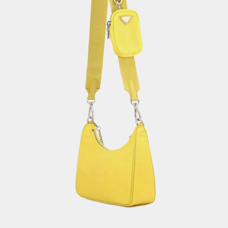 مملوكة مسبقًا Prada Re-Edition 2005 Re-Nylon Shoulder Bag Yellow Nylon Leather