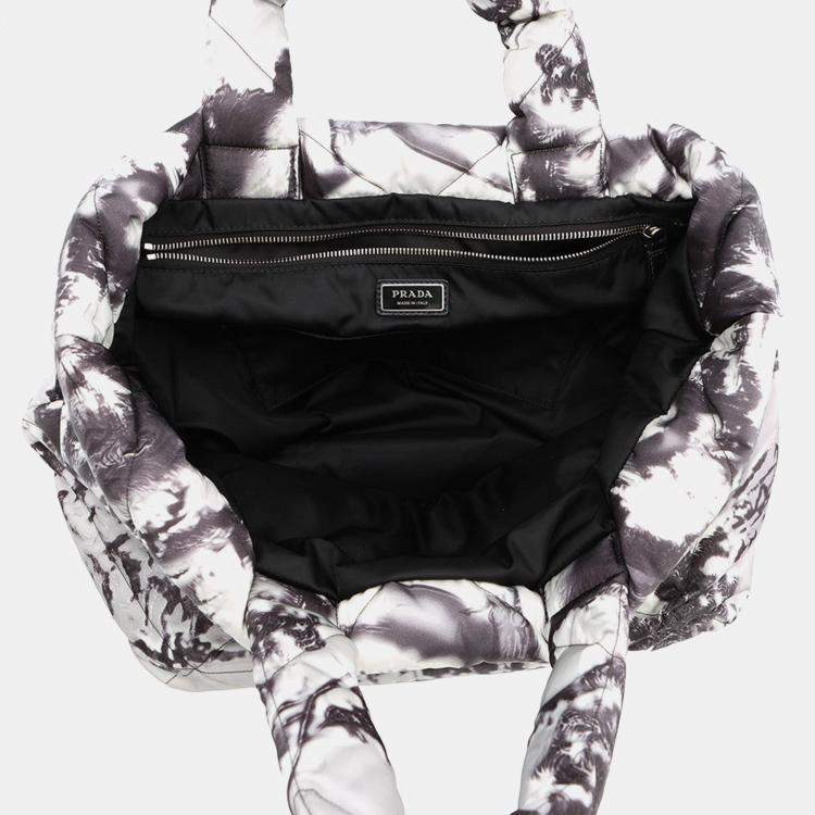 مملوكة مسبقًا Prada Re-Nylon Padded Print Quilted Tote Bag Gray Nylon