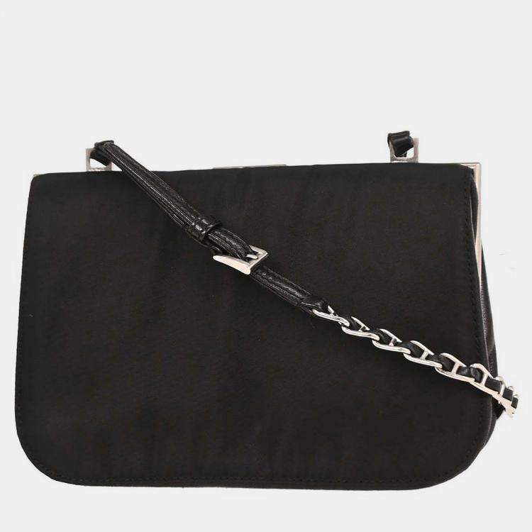 مملوكة مسبقًا Prada Black Nylon Shoulder Bag