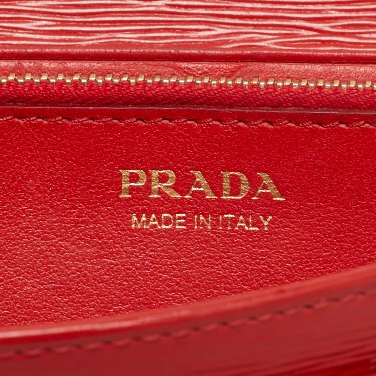 Pre Owned Prada Logo Flap Red Vitello Move Leather Continental Wallet