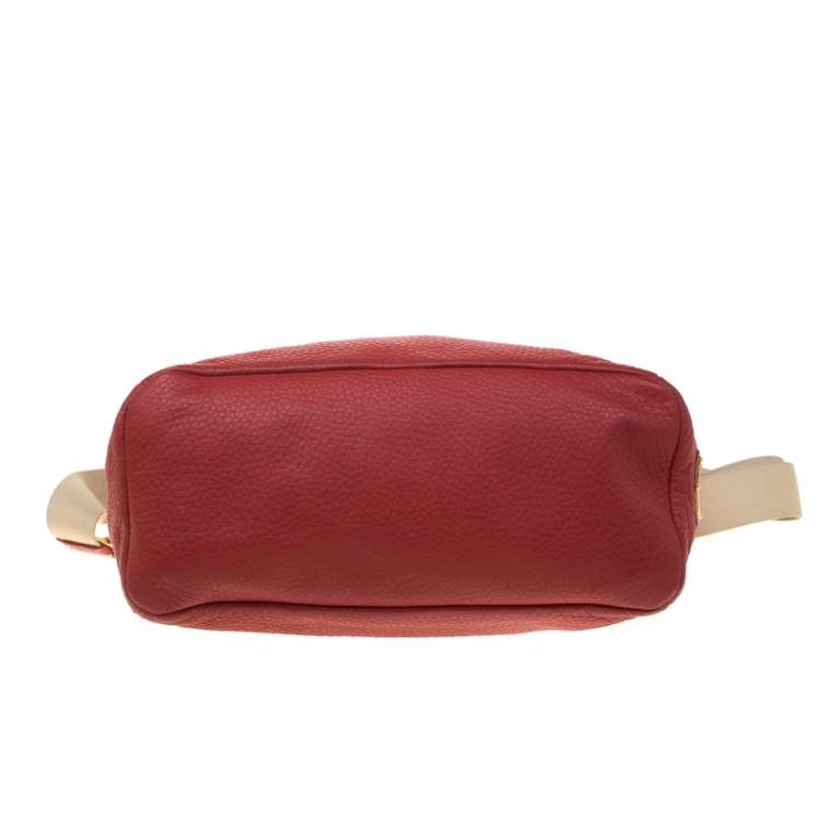 Pre Owned Prada Red Pebbled Leather Messenger Bag
