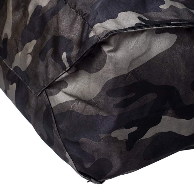 Pre Owned Prada Green Camouflage Nylon Skull Shopper Tote Bag