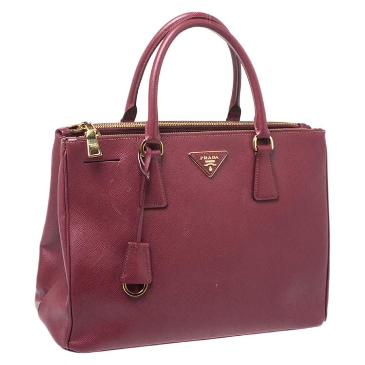 Pre Owned Prada Red Saffiano Lux Leather Medium Galleria Double Zip Tote