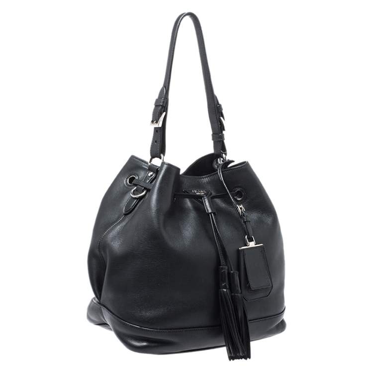 Pre Owned Prada Black Leather Drawstring Bucket Bag